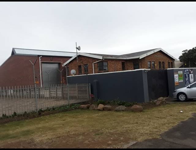 462M² WAREHOUSE TO LET IN MKONDENI